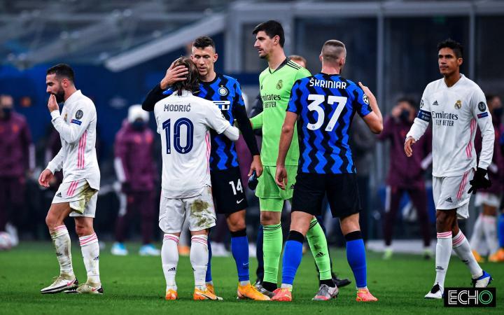 曼联险胜国米，阿扎尔乌龙送礼欧冠