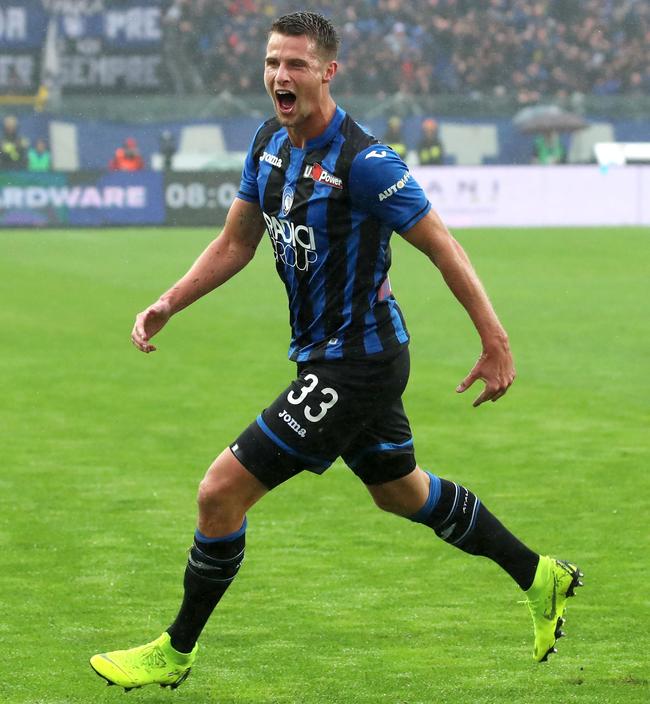 包含热刺力克那不勒斯，卡瓦尼乌龙送礼法甲的词条