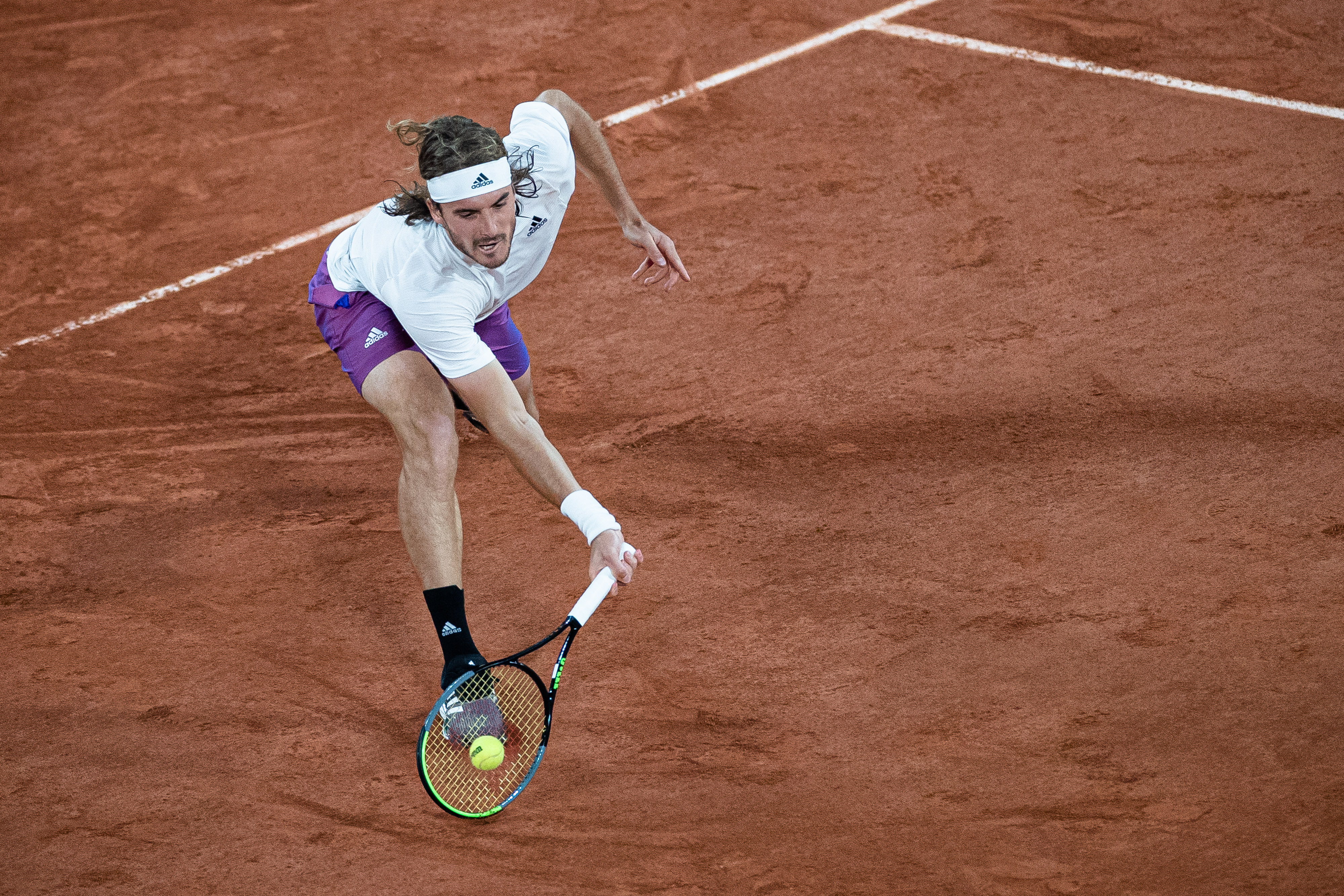 关于德国网球队翻盘西班牙网球队，西西帕斯送出助攻的信息