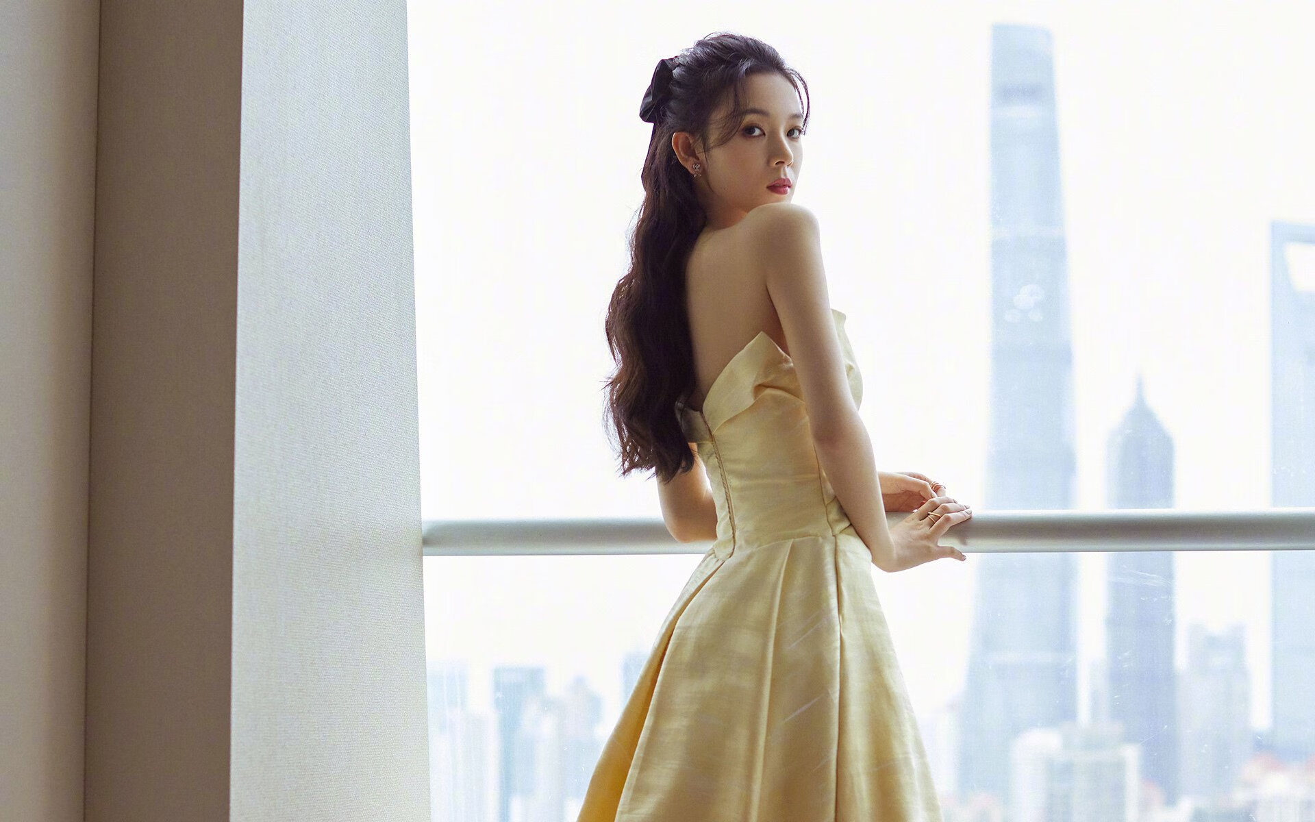 无名之辈的逆袭，友谊赛现19倍身价碾压局，拉亚如何导演疯狂一夜？